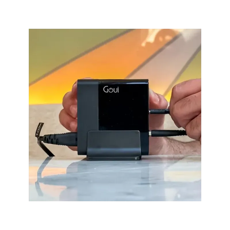 GOUI GAN 140 CHARGEUR DE BUREAU 5 PORTS 140W