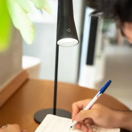 GOUI DIMM MAGNETIC MULTI-FUNCTIONAL TABLE LAMP