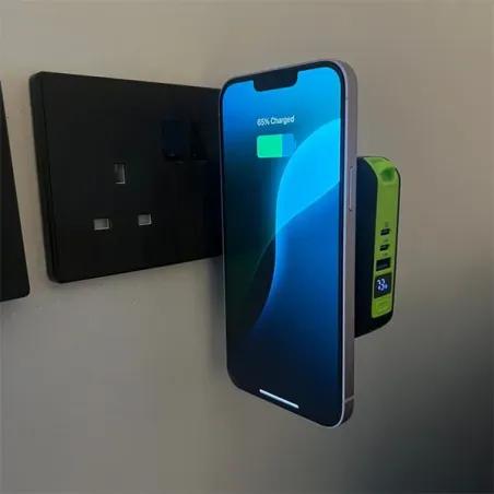 GOUI MBALA PRO POWER BANK 10000 mAh WIRELESS AND WALL-MOUNTED CHARGER 20W