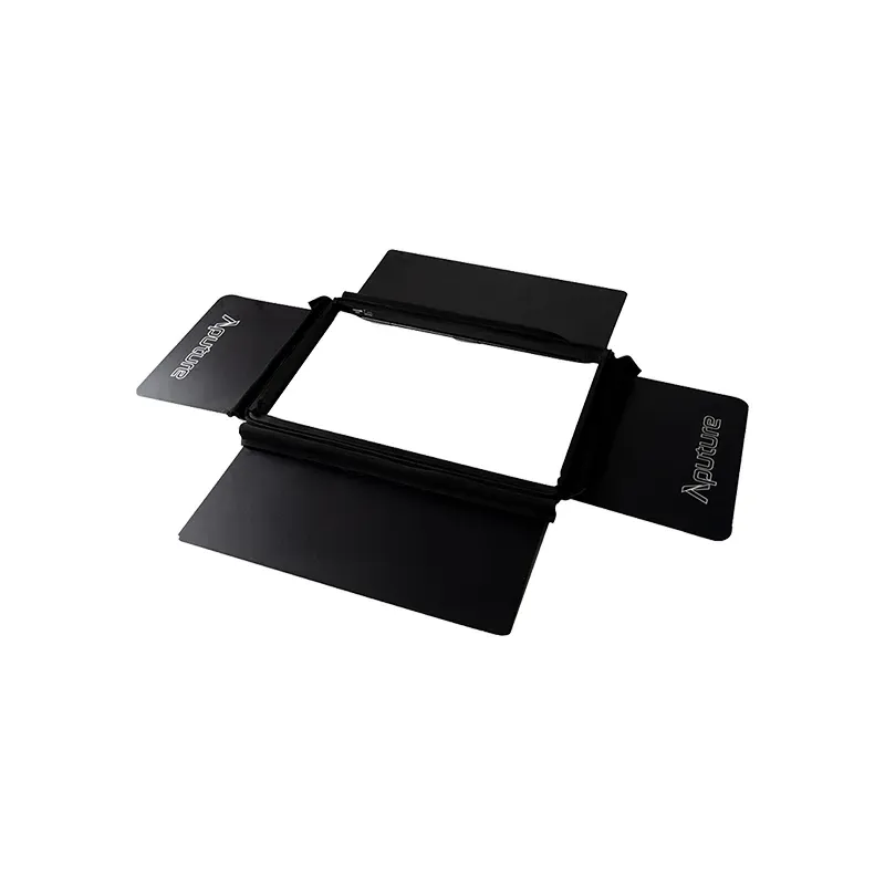 APUTURE NOVA P300C BARN DOORS