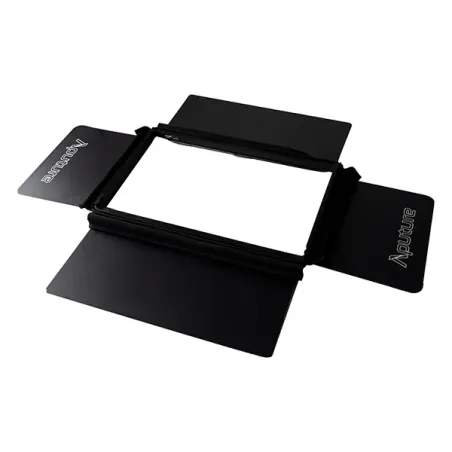 APUTURE NOVA P300C BARN DOORS